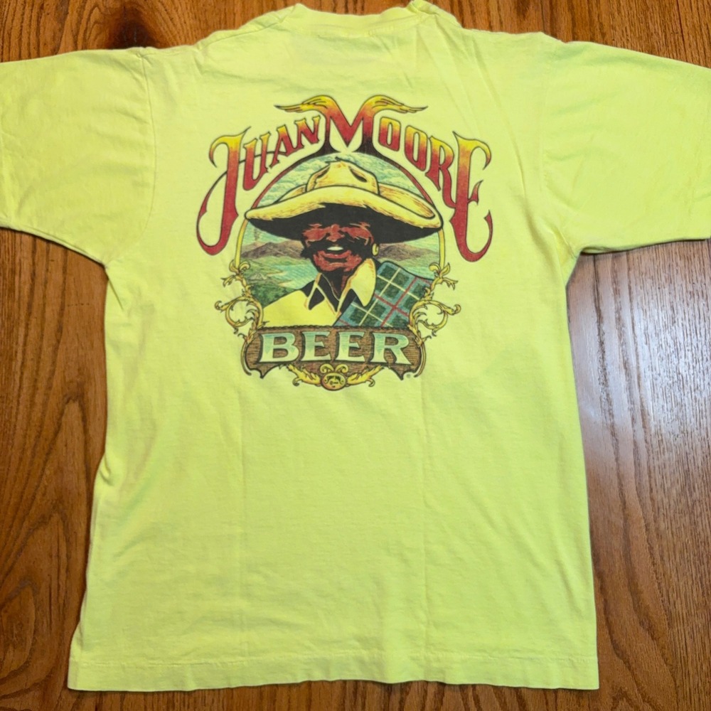Juan Moore Beer Shirt Mens L Vintage Fruit Of The Loom Yellow Single Stitch FLAW